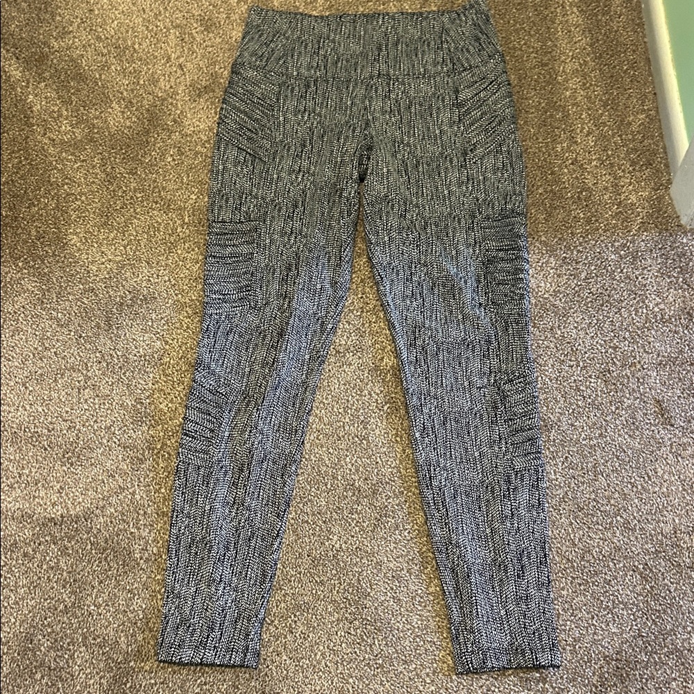 Athleta Black and White Patterned Leggings